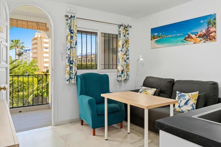 2 Apartment *
